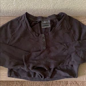 Grey Gymshark long sleeve crop top